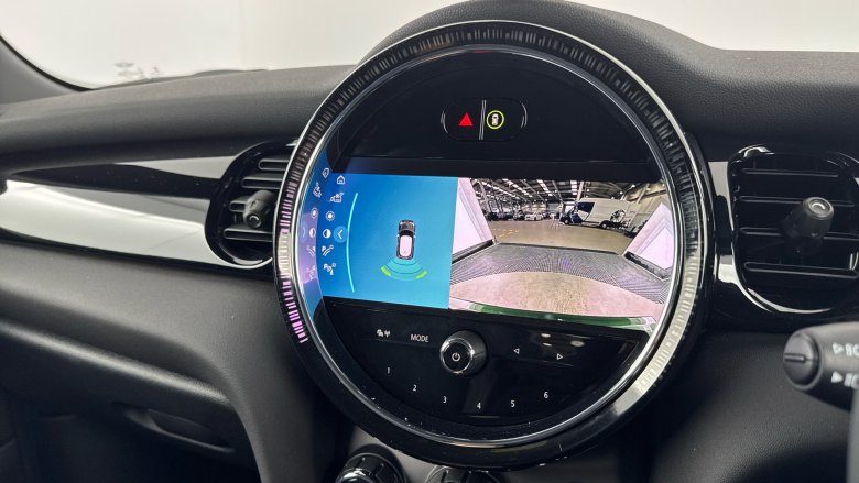 MINI Hatchback 135kW Cooper S Level 2 33kWh 3dr Auto Electric Hatchback